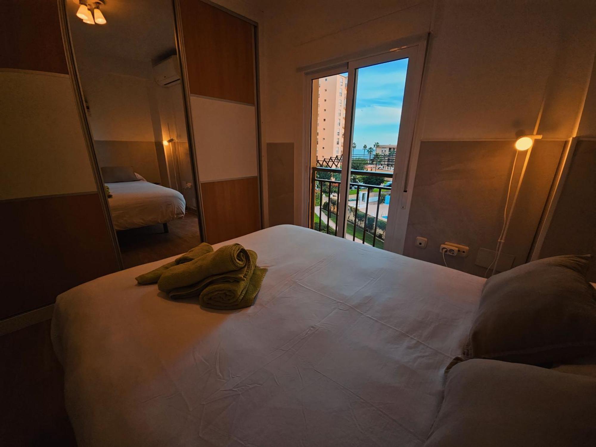 Apartamento Paseo Maritimo De Playamar Torremolinos Eksteriør billede