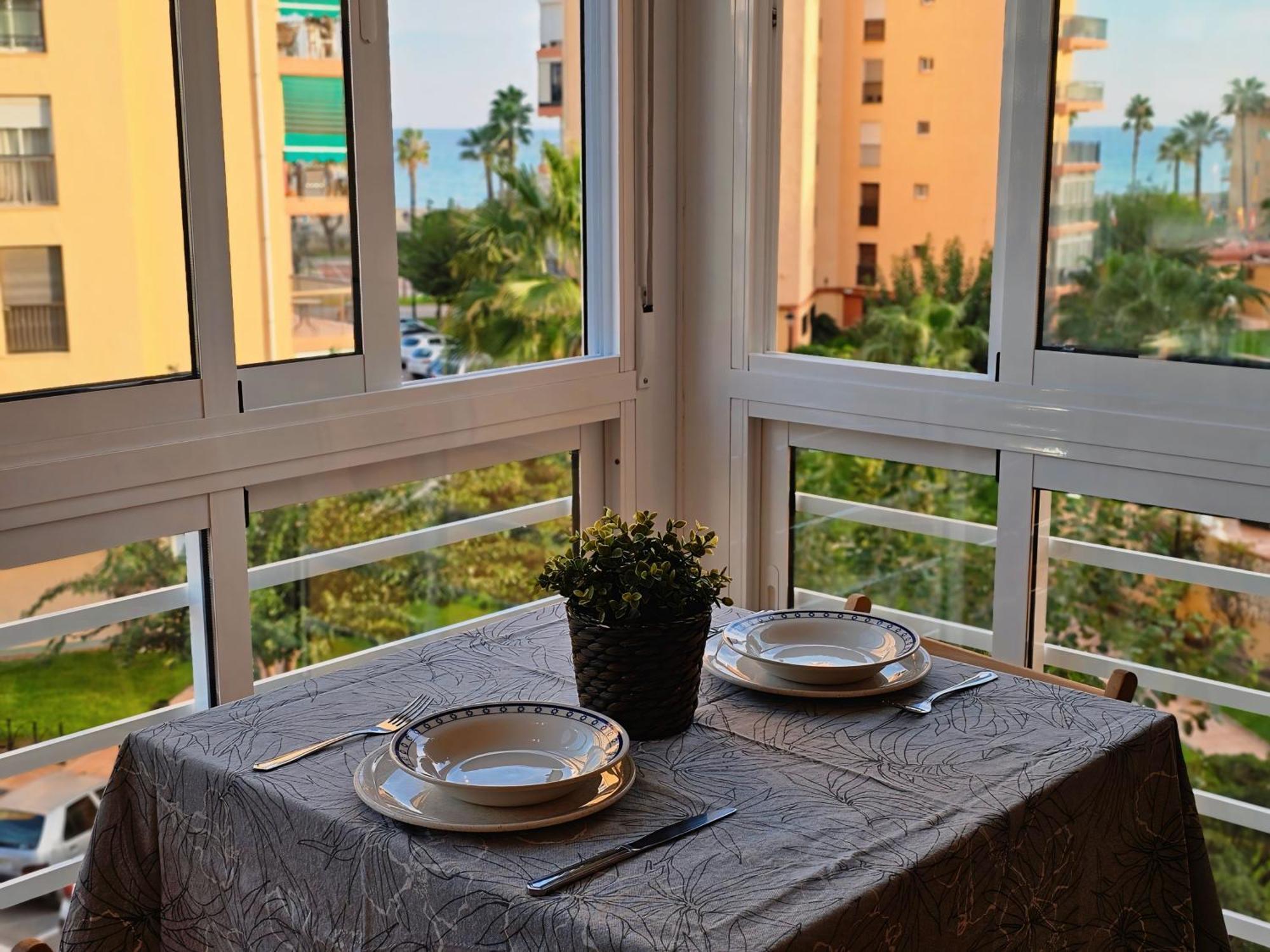 Apartamento Paseo Maritimo De Playamar Torremolinos Eksteriør billede